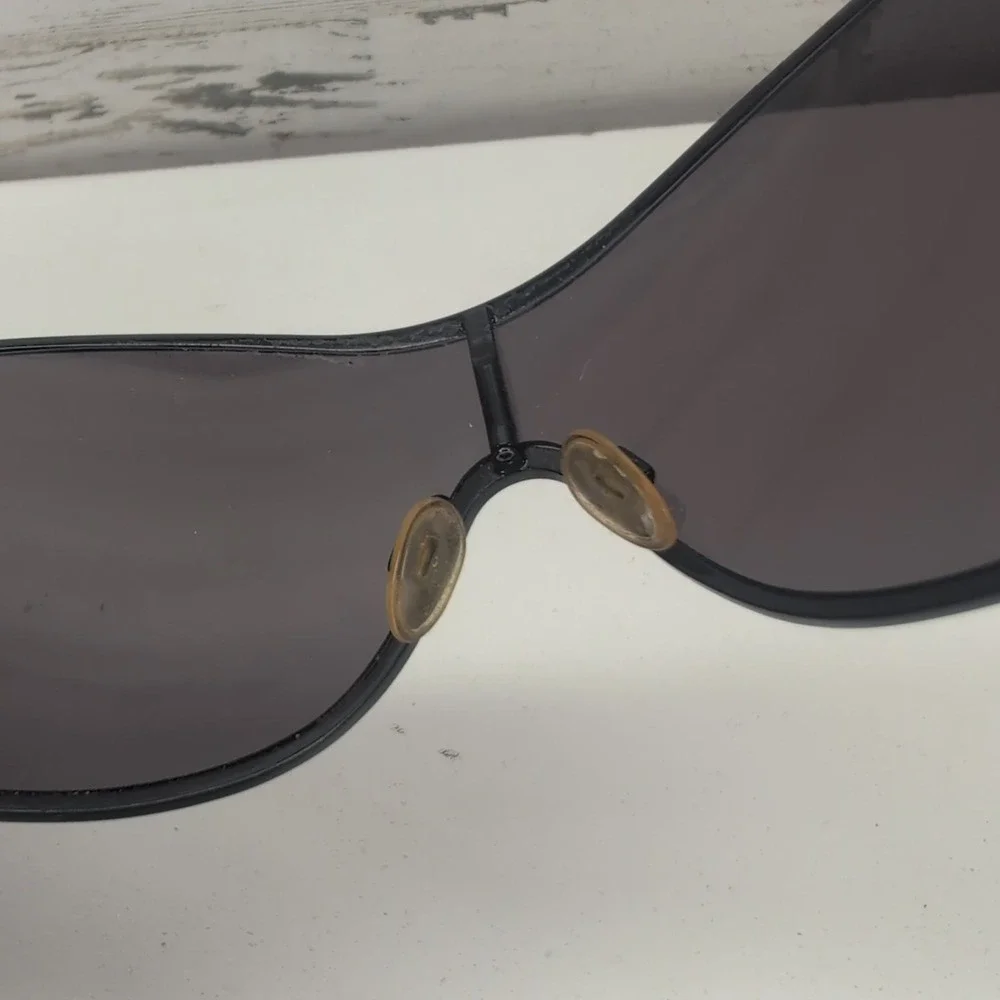 Oakley Breathless Wrap Sunglasses Antique Black 05-946 130 See Pic